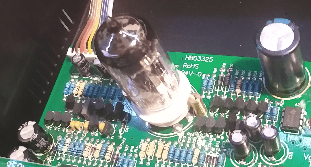 How To Replace Mic Preamp Tubes 10 How To Replace Mic Preamp Tubes - new tube naked