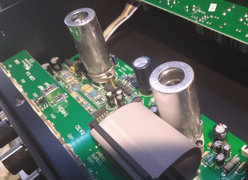 How To Replace Mic Preamp Tubes 6 How To Replace Mic Preamp Tubes - old tubes covered